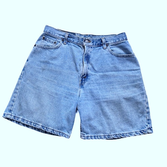 Women’s Vtg 90’s Levi’s 550 Relaxed Fit Light Wash Denim High Waist Shorts Sz 14 - Picture 2 of 8